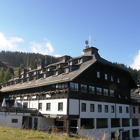Alpenhotel Marcius Sonnenalpe Nassfeld Zewnętrze zdjęcie